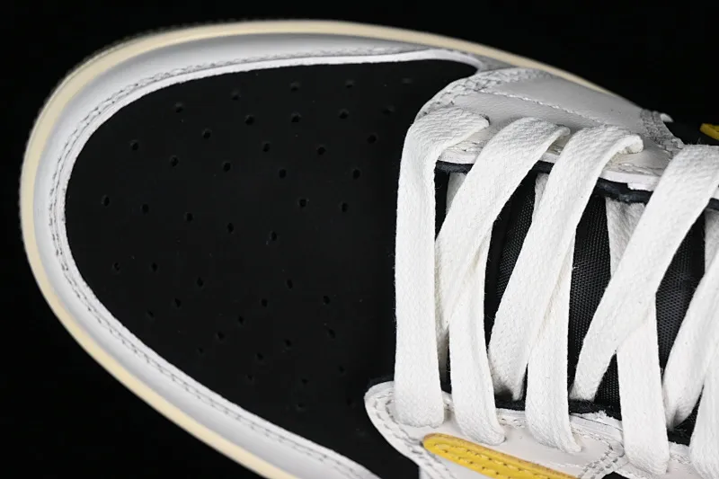 All Categories Air Jordan Jordan Series Basketball Shoes Air Jordan 1 Low Travis Scott x Air Jordan 1 Low OG AJ1 Joe 1 Overhook Low Basketball Shoes DM7866-982